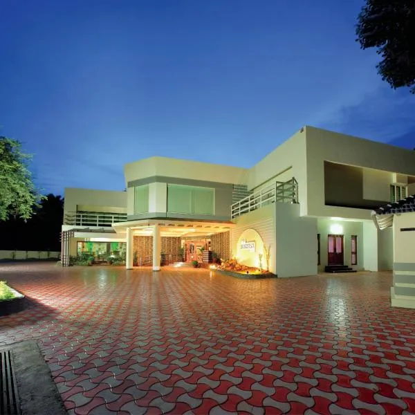 HOTEL SRIVATSA REGENCY, hotel di Pudunagaram