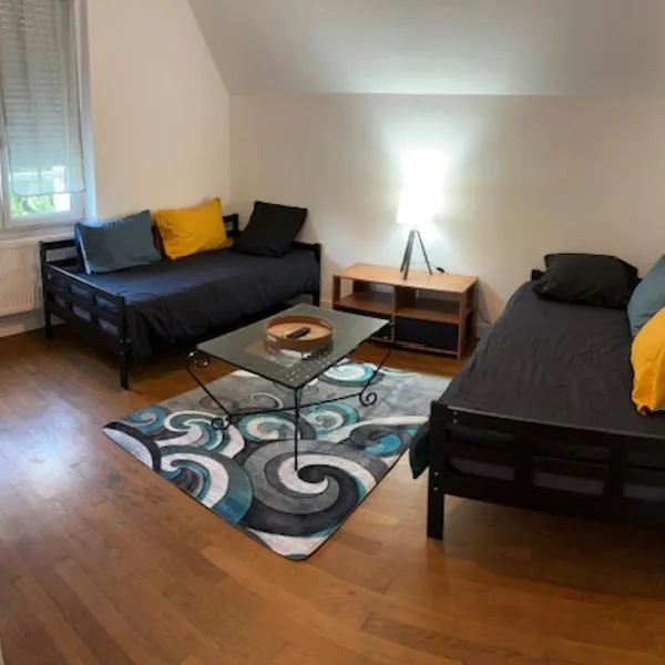 Gite for You Orchidée, hotel u gradu Neuvy-sur-Loire