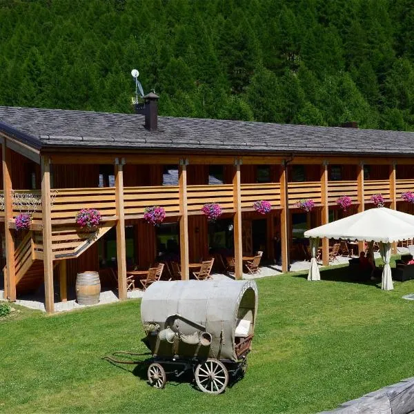 La Tresenda Hotel and Mountain Farm, hotel v Livignu