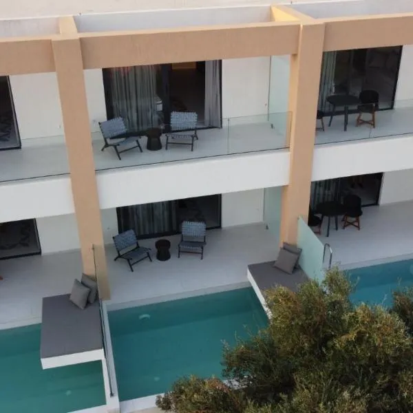 Nuovo Luxury Suites, hótel í Daratso