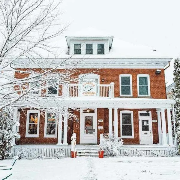 Auberge de Jeunesse Magog-Orford Hostel, hotel i Magog-Orford