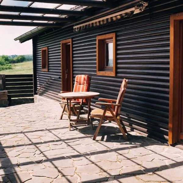 Krásný srub na jihu Brna, hotel v destinaci Želešice