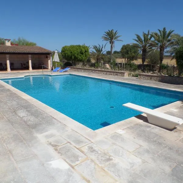 Sa Bassa Crua Agroturismo, ξενοδοχείο σε Sa Torre
