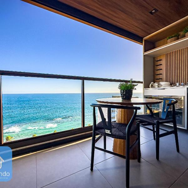 Apartamento de luxo na Barra com vista mar