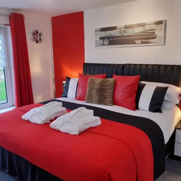 Cadillac Kustomz Guest House, hotel v destinaci Rothesay