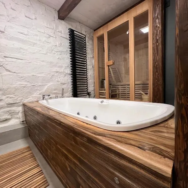 WELLNESS Chalet OXY, hotel in Ždiar