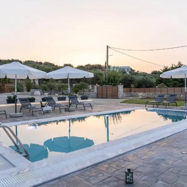Villa Nontas Ntina with Private Pool & Playground, מלון ברתימנו