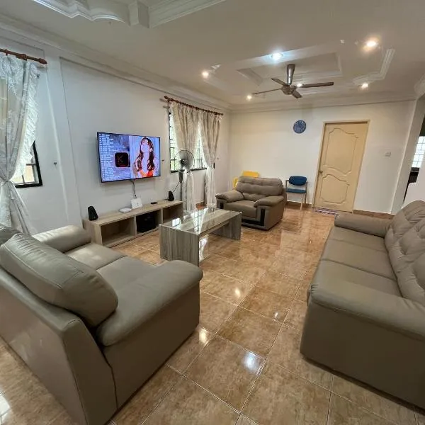 [El Casa] Homestay Miri (8 Pax), hotel v destinaci Miri
