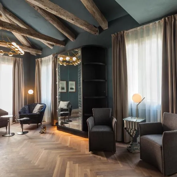 Liassidi Wellness Suites, hotel in Venice