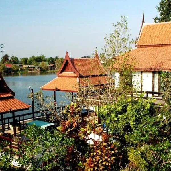 Ayutthaya Garden River Home, hotel din Ban Lam Rua Taek