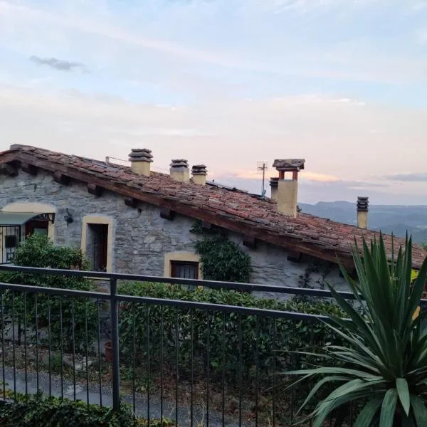 Casa di sotto – hotel w mieście Cantagallo
