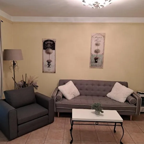 Apartment ELLY, hotel a Novigrad Istria