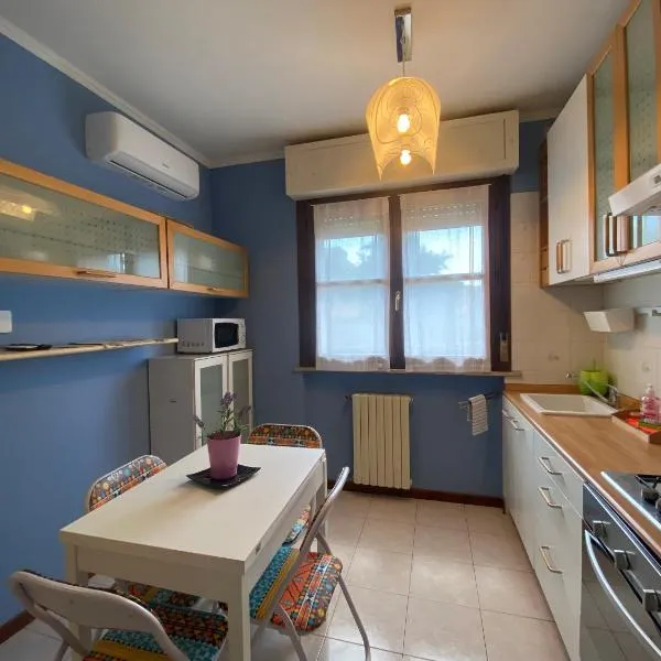 Chicco Light by Cinelli Apartment, hotel in Vercelli