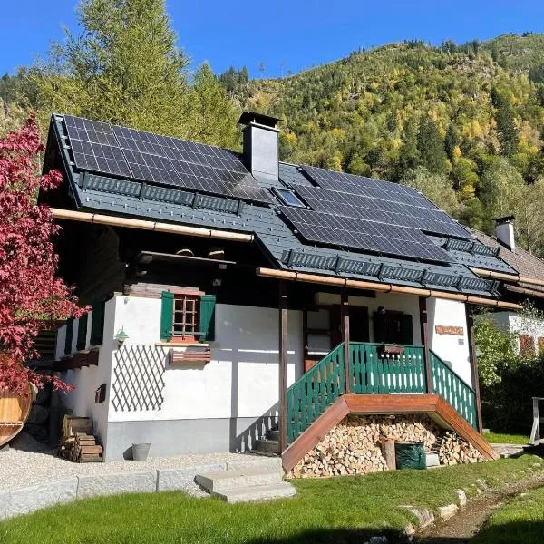 Ferienhaus Werkstattl Rassis Feriendorf Donnersbachwald, viešbutis mieste Donersbachvaldas