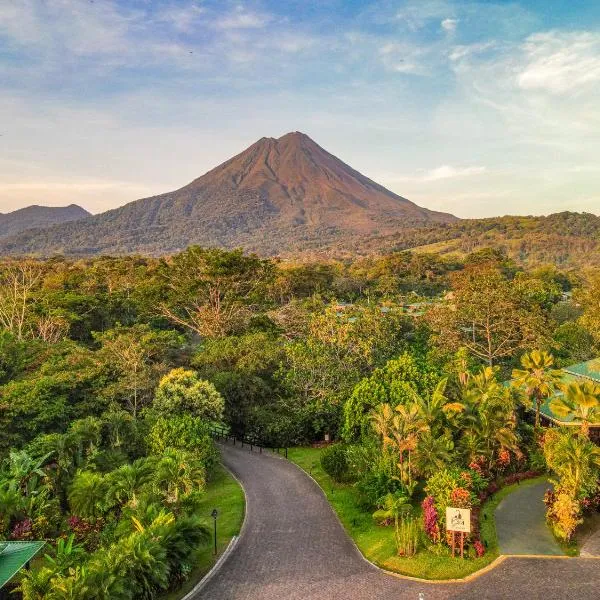 Arenal Manoa Resort & Hot Springs, hotell i La Fortuna