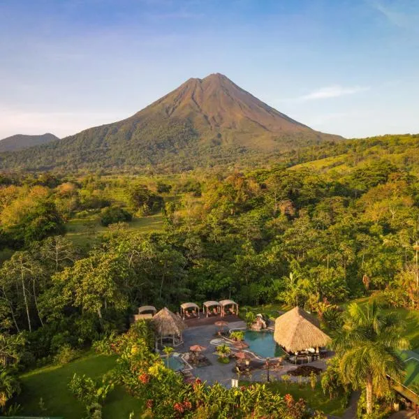 Arenal Manoa Resort & Hot Springs, hótel í Fortuna