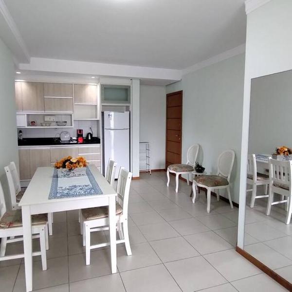 Apartamento 2 quartos na praia - Foto 4