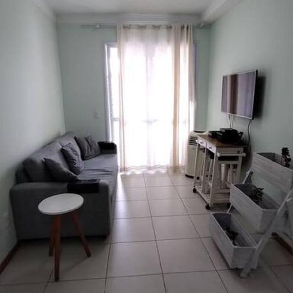 Apartamento 2 quartos na praia