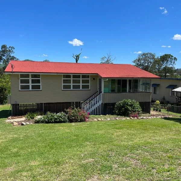 Teviot Cottage, hotel in Boonah