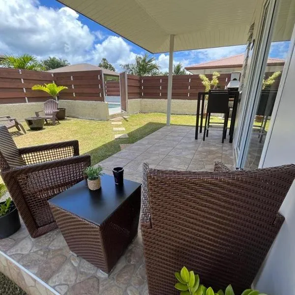 Jorsen House Tahiti : bungalow confortable, hotel v destinaci Taravao