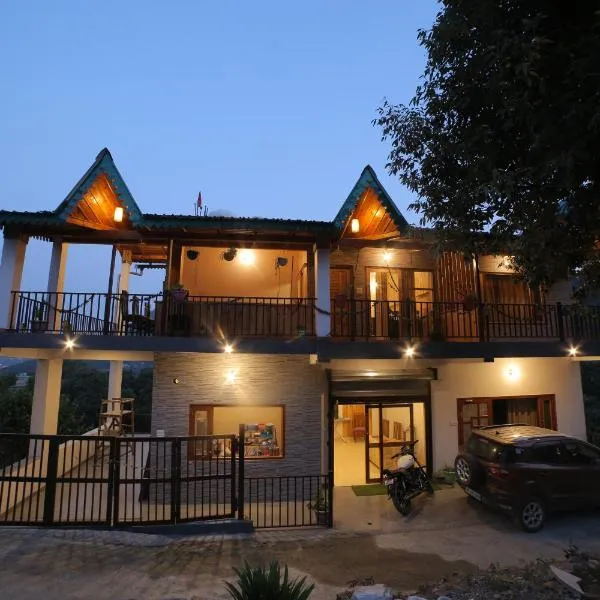 The Wooden Umbrella Near Kaichi Dhaam, hotel v destinaci Bhimtal
