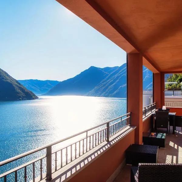 Rosso Sunset - by MyHomeInComo, hotel in Colonno
