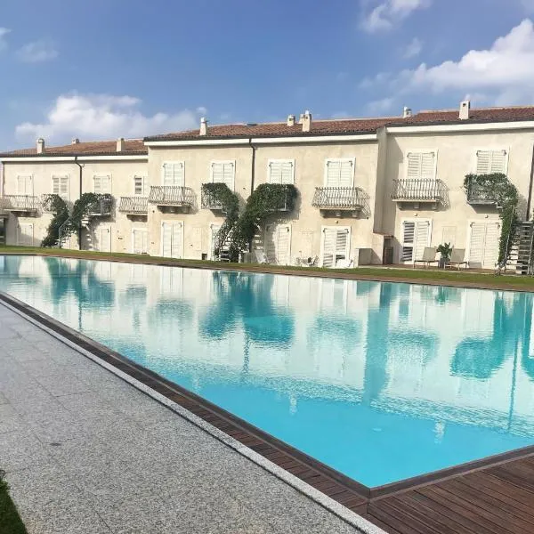 LIKE at HOME n 12 Poolside Garden Apartment, hotel in Palau