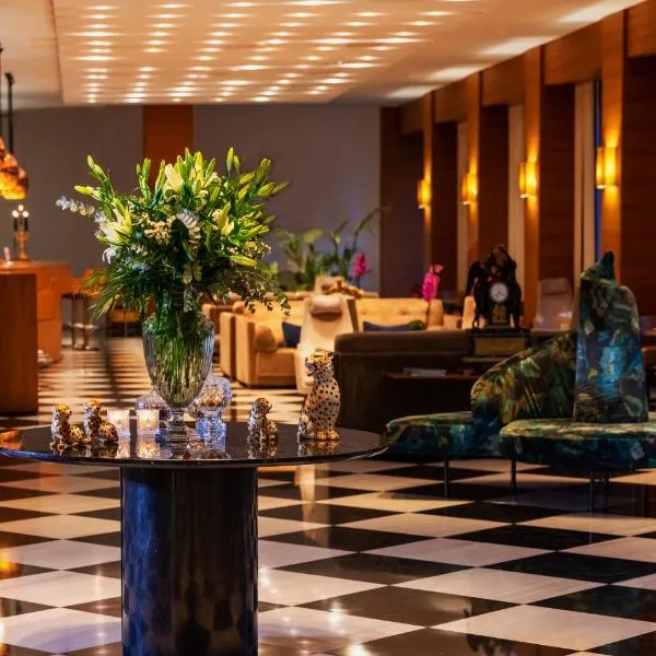 アクイラ アトランティス ホテル（Aquila Atlantis Hotel）、イラクリオン・タウンのホテル