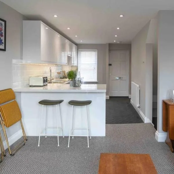 Stones Throw, hotel in Margate