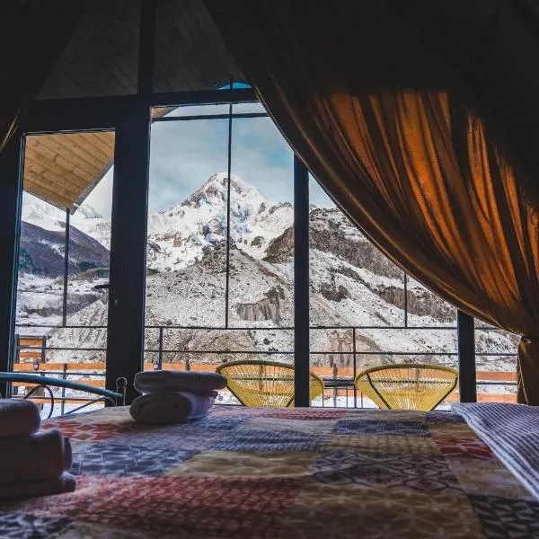 Kuro Glamping, hotel i Kazbegi