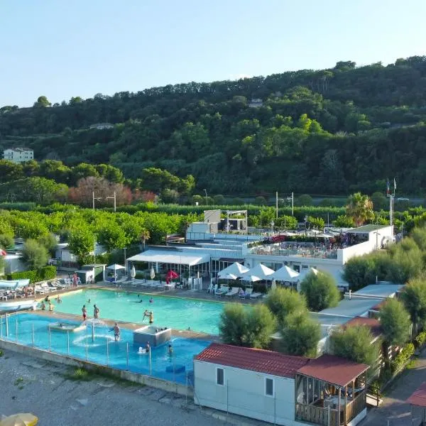 Girasole Eco Family Village, hotel di Marina Palmense