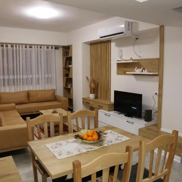 Modern Marvel Apartment, hotel v destinaci Krujë