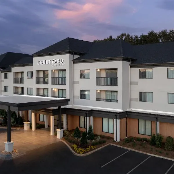 Cottonwood에 위치한 호텔 Courtyard by Marriott Dothan