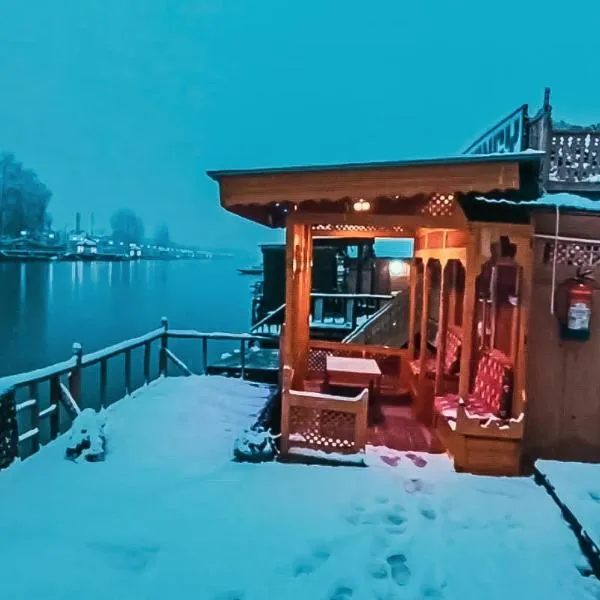 Hb nancy group of houseboats, hotel u gradu Srinagar