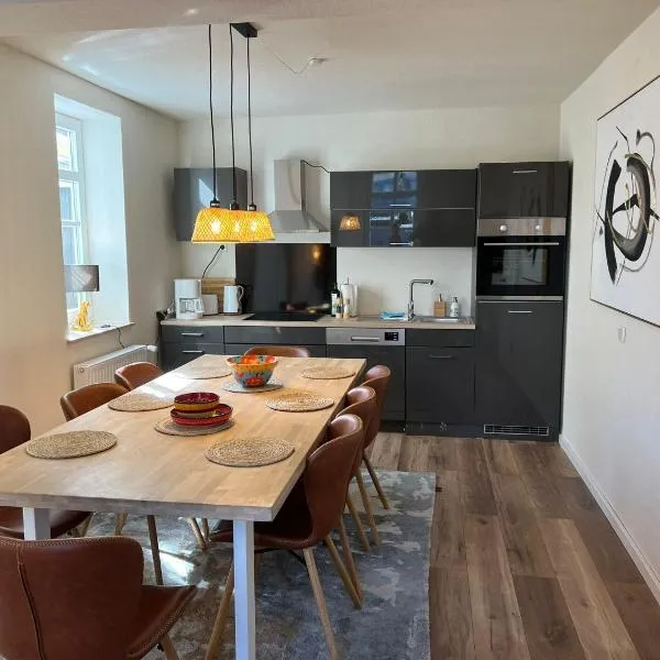 Ferienwohnung Burgsitz, hotel v destinaci Spangenberg