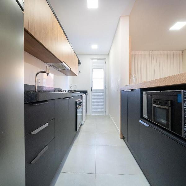 195 - Apartamento com 2 dormitórios a 50m da praia de Mariscal - Foto 5