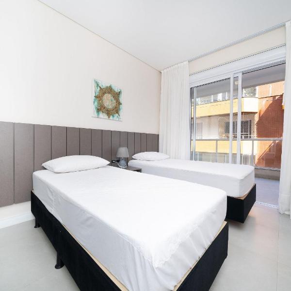 195 - Apartamento com 2 dormitórios a 50m da praia de Mariscal - Foto 2