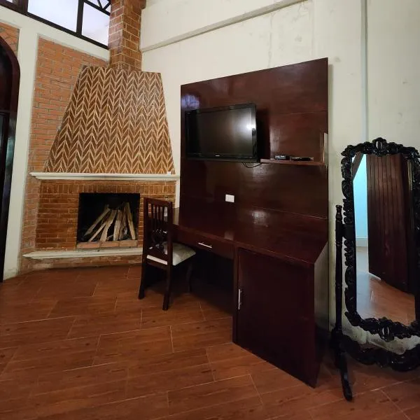 HOSTAL HACIENDA APULCO, hotel in Huahuaxtla