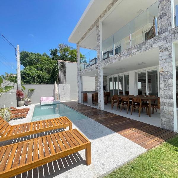 Casa com piscina, diversão e conforto em família