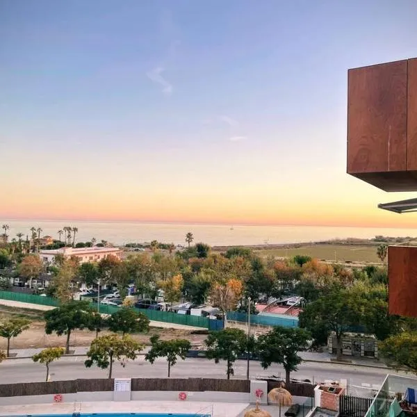 Golden view costa del sol, hotel in Torre del Mar