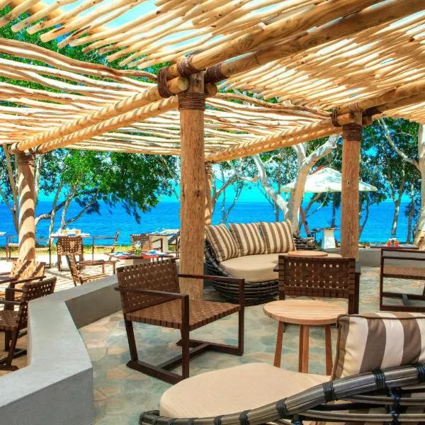 Sheraton New Caledonia Deva Spa & Golf Resort, hotel v destinaci Bourail