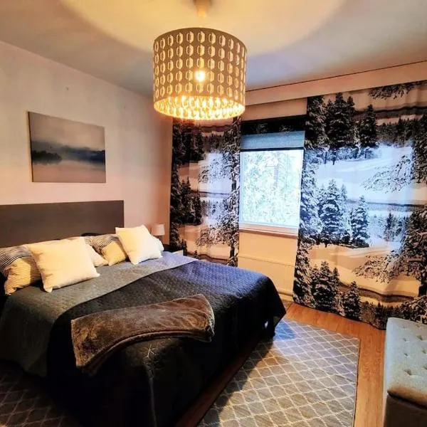 Spacious apartment with balcony and free WiFi、ロヴァニエミのホテル
