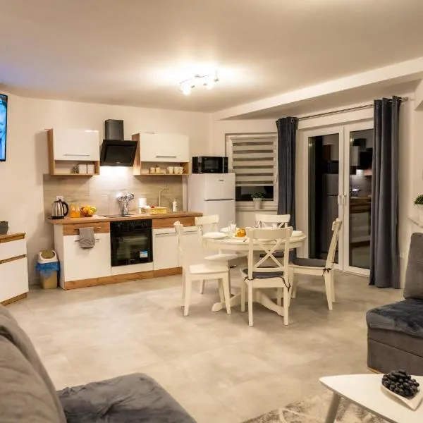 Apartamenty ,,Górska Strefa'' Czorsztyn, khách sạn ở Czorsztyn
