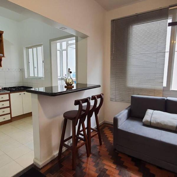 Apartamento com espaço para home Office no Menino Deus ao lado do shopping Praia de Belas - Foto 4