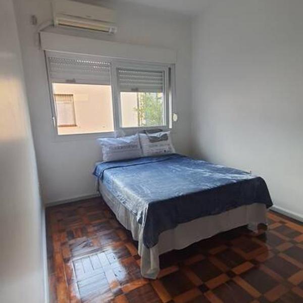 Apartamento com espaço para home Office no Menino Deus ao lado do shopping Praia de Belas - Foto 2