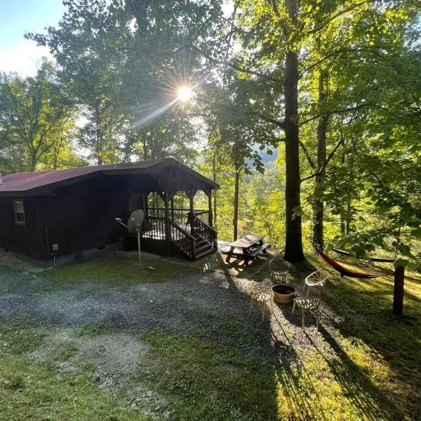 Getaway to a very private beautiful Cabin., hotel v destinaci Kyles Ford