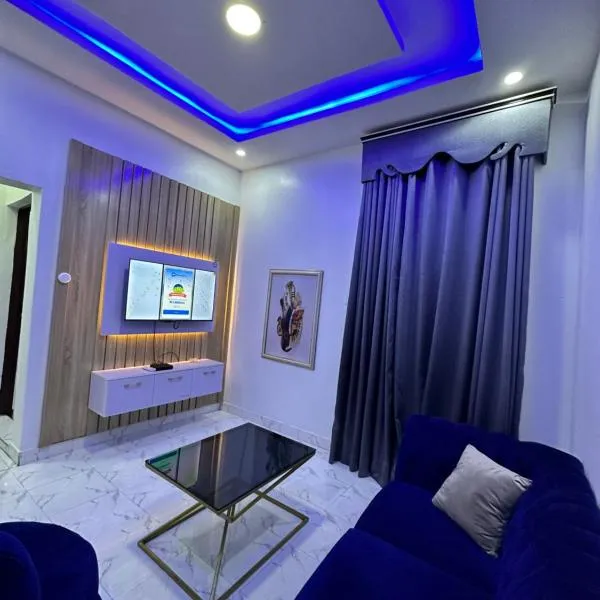 Magnanimous Apartments 1bedroom flat at Ogudu, hotel v destinaci Lagos