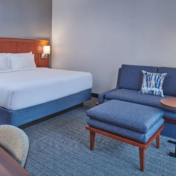 리보니아에 위치한 호텔 Courtyard by Marriott Detroit Livonia