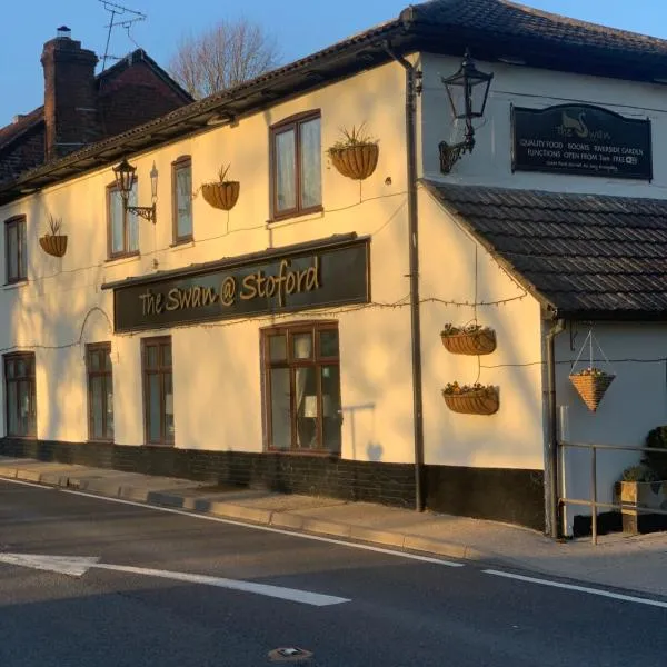 The Swan Inn Salisbury, ξενοδοχείο σε Shrewton