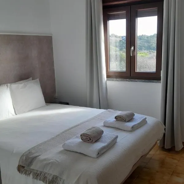 Na Rota - Casa de Praia, hotel v destinaci Zambujeira do Mar